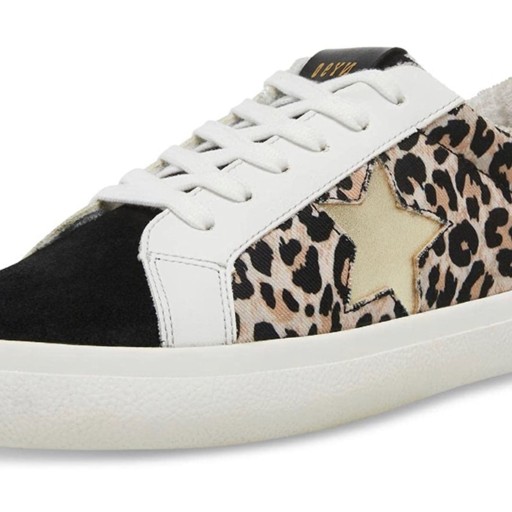 Steve Madden Women's Starling Sneaker size 6 NWT